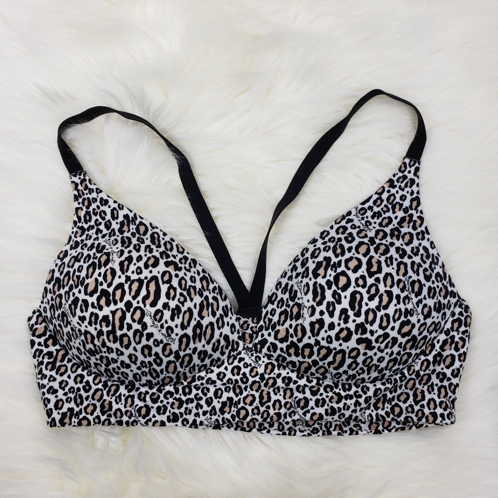 Victoria's Secret Lightly Lined Plunge Bra B-0267